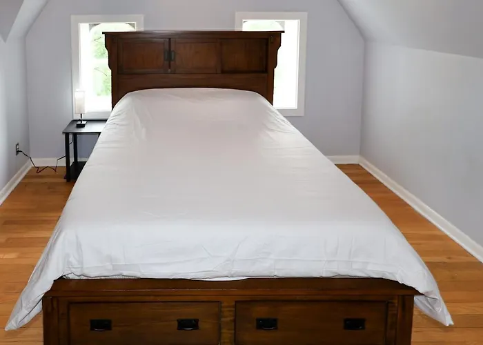 Spacious 5br Near Obama Center & Uchicago